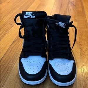 Jordan Kids Black and White Retro